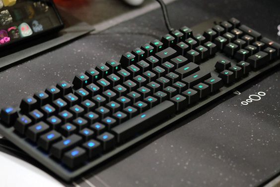 Bàn phím Game Logitech G512 Lightsync RG